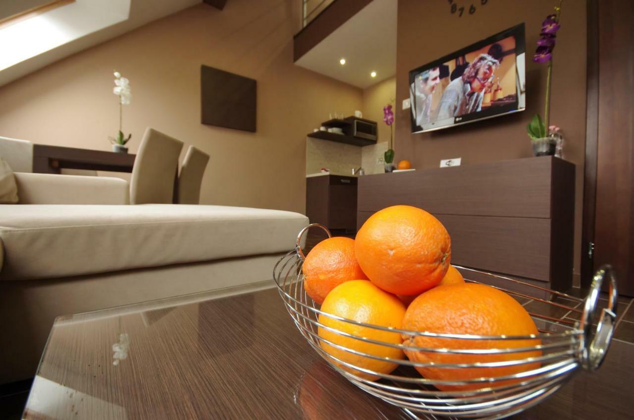 Royal Residence Apartments Gyula Ngoại thất bức ảnh